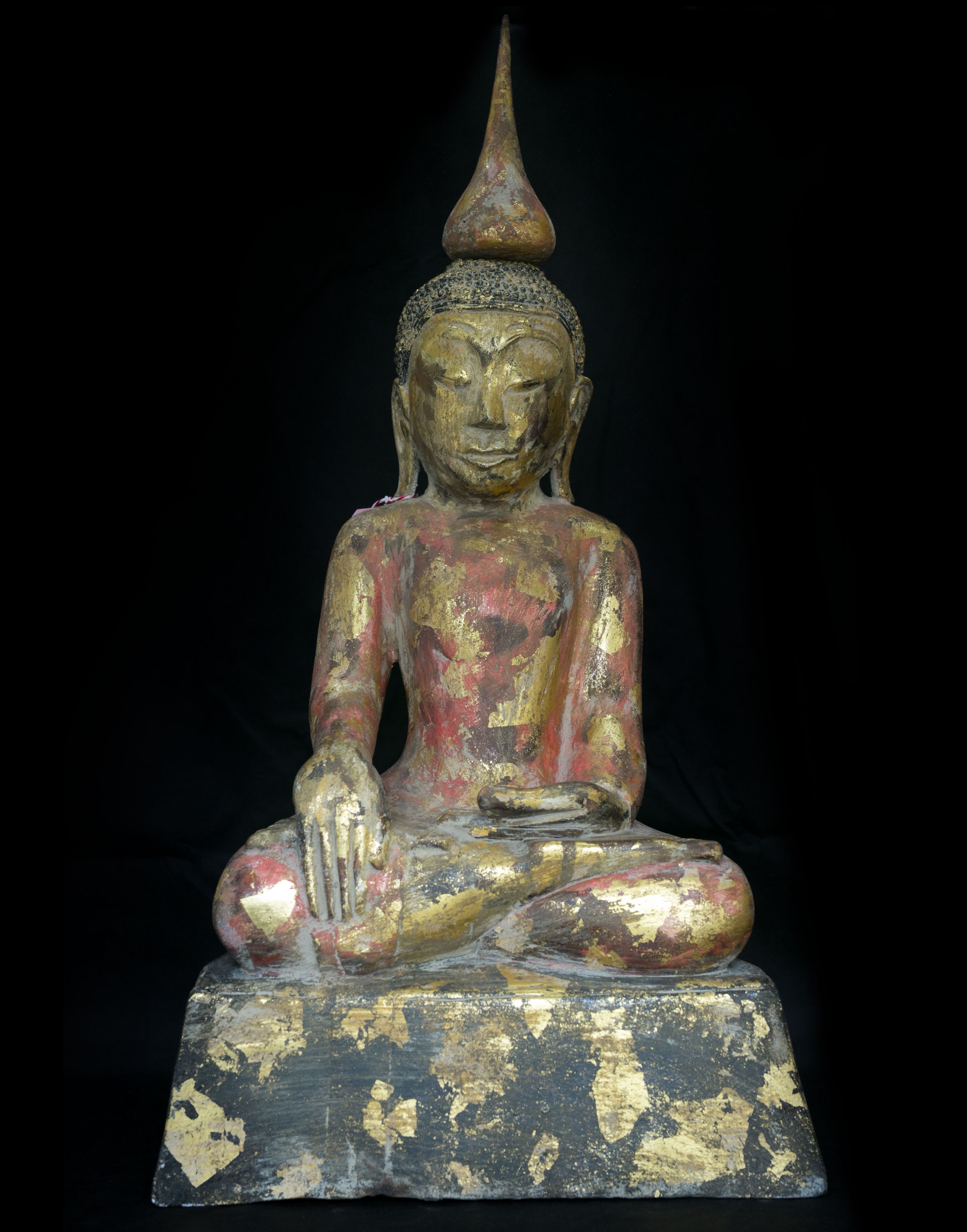 Buddha v pozici lotosu
